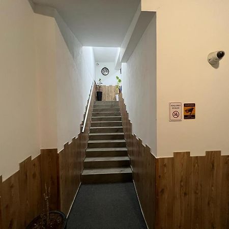 Skenderbej Rooms Тирана Экстерьер фото