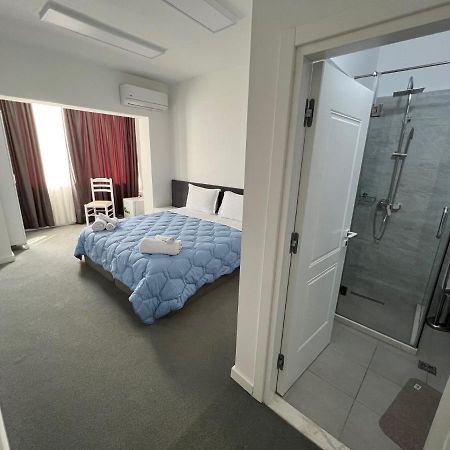 Skenderbej Rooms Тирана Экстерьер фото