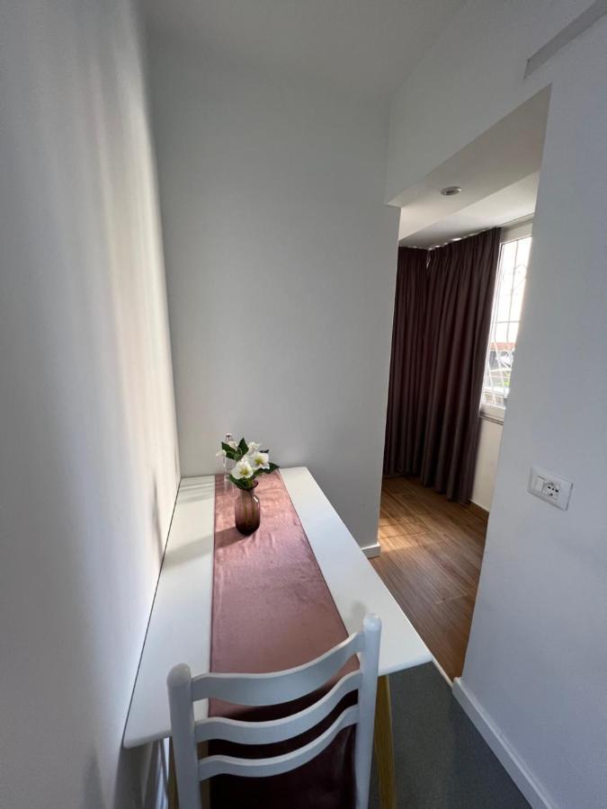 Skenderbej Rooms Тирана Экстерьер фото