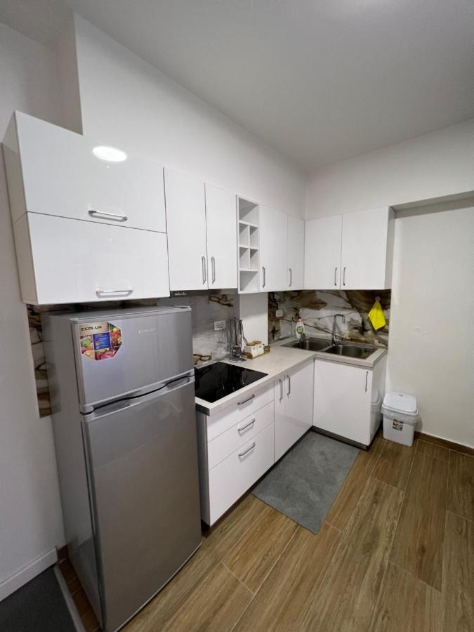 Skenderbej Rooms Тирана Экстерьер фото