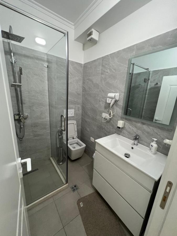 Skenderbej Rooms Тирана Экстерьер фото